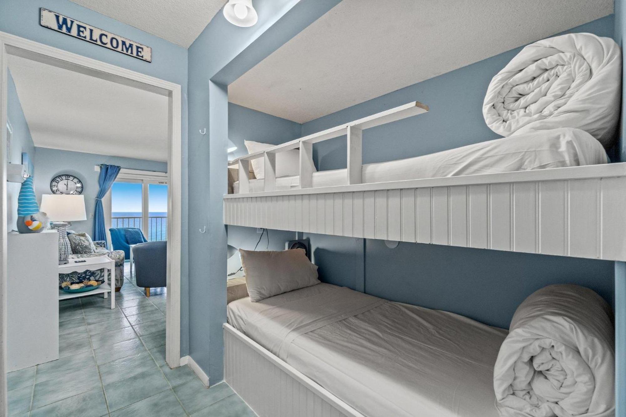 Apartment The Summit 712